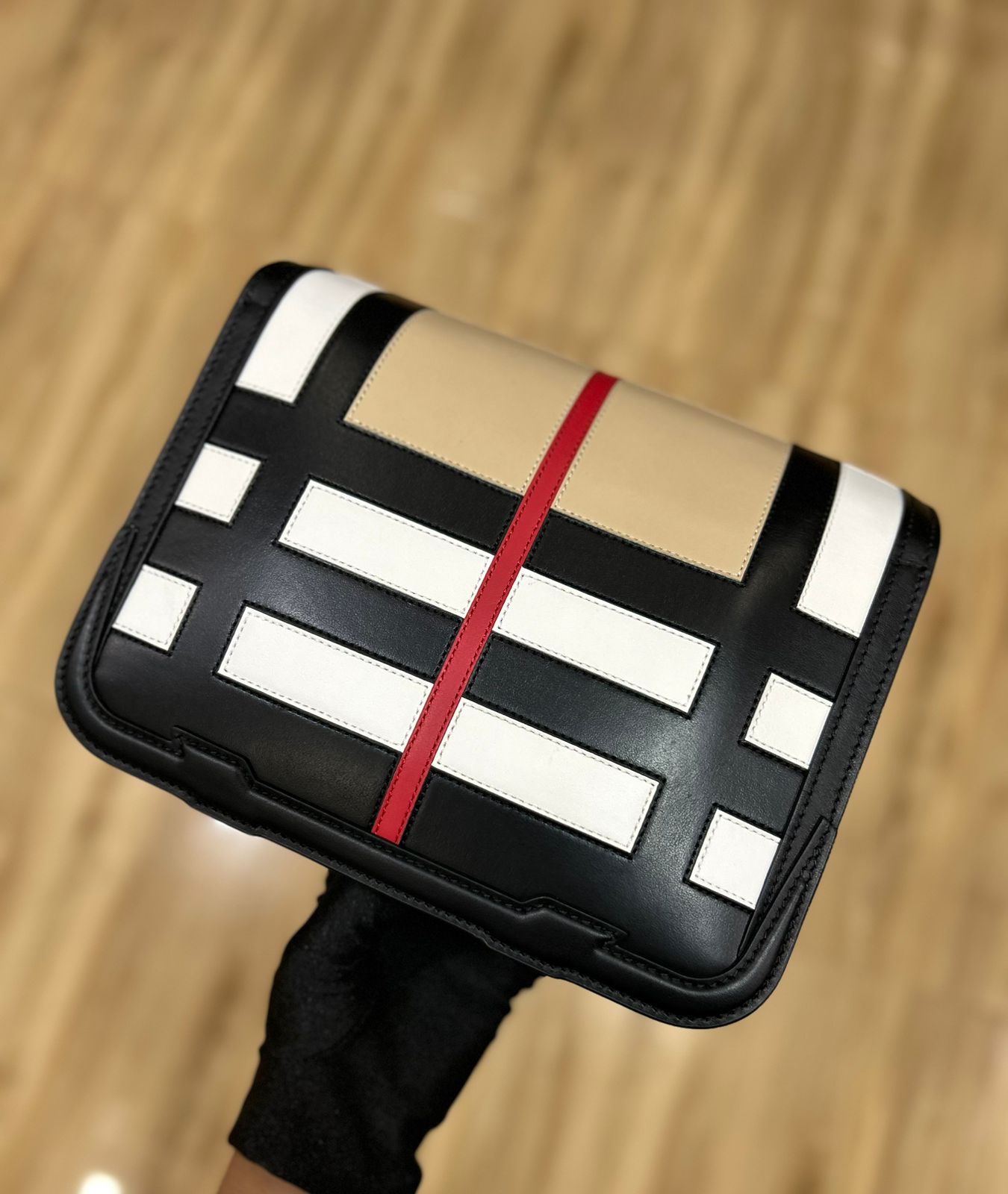 BURBERRY TB NOVACHECK FLAP BAG LEATHER